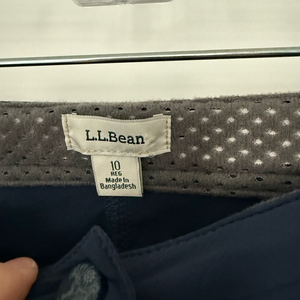 LL Bean Comfort Trail Pants Women‎ 10R Blue Nylon Cargo Water-Repellent Mid Rise - Picture 2 of 7